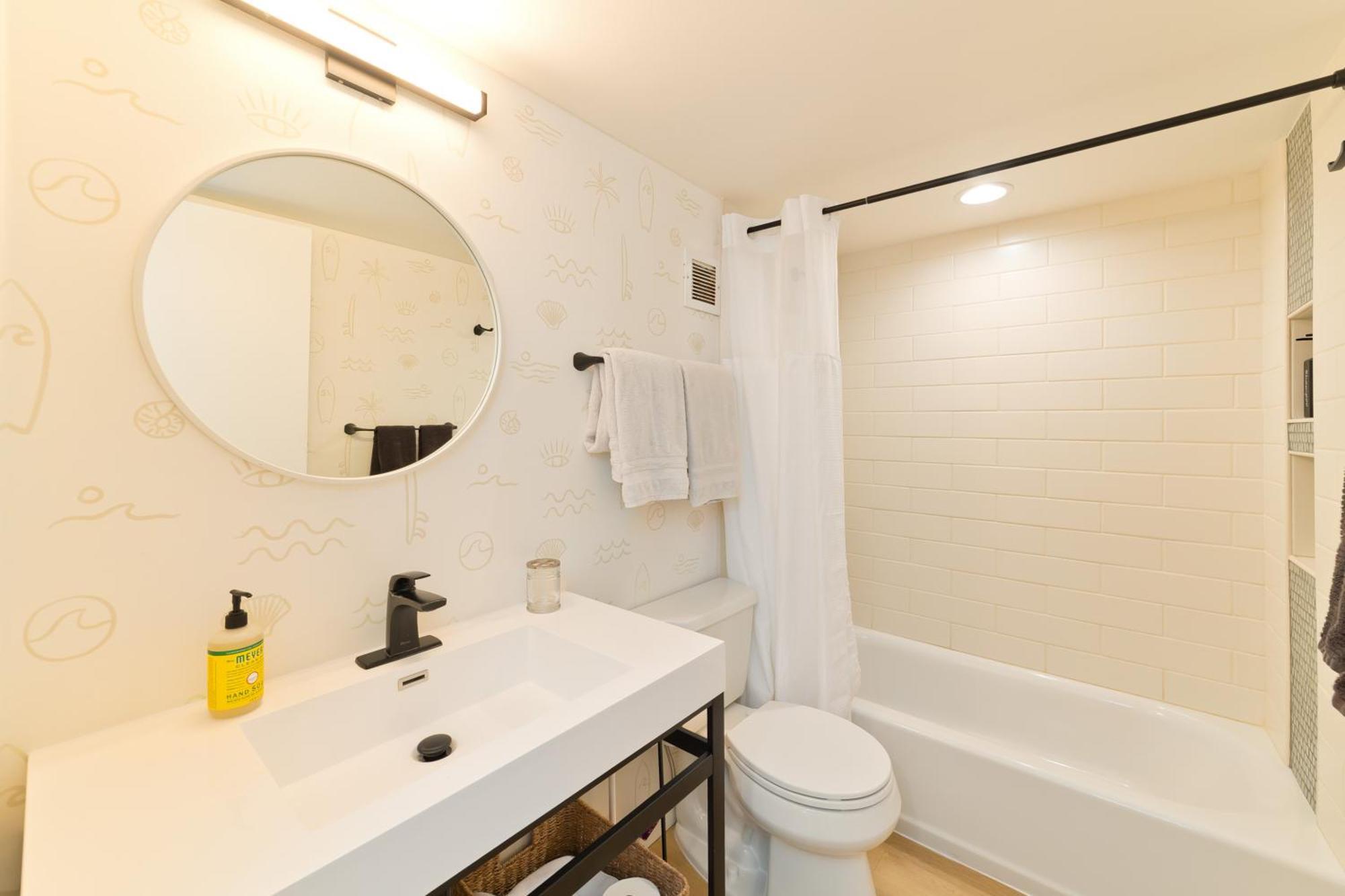 Family Getaway - Lava Room - Beach Supplies - At Magic Sands Beach Kailua-Kona Exterior foto